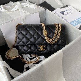 Handbag  Chanel  AS3609  size  16*25*10 cm