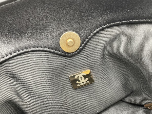 Handbag  Chanel  AS2985  size  24*22*7 cm