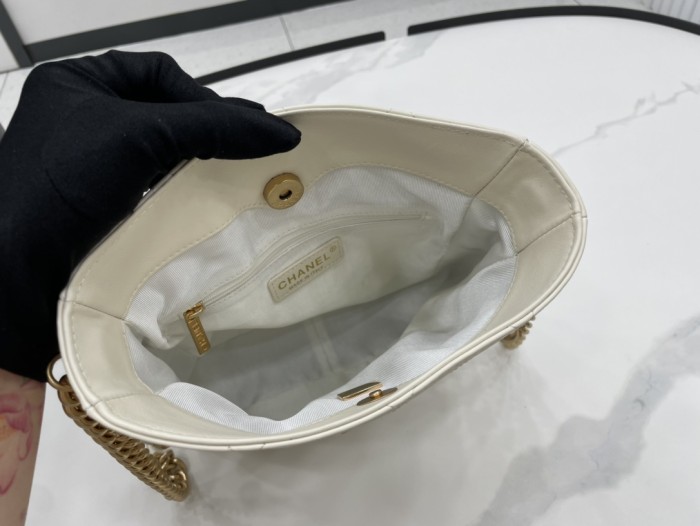 Handbag  Chanel  AS2985  size  24*22*7 cm