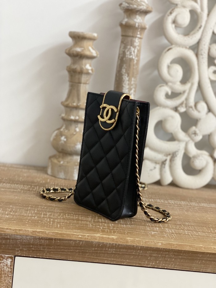 Handbag  Chanel  2981  size  18*3*10  cm