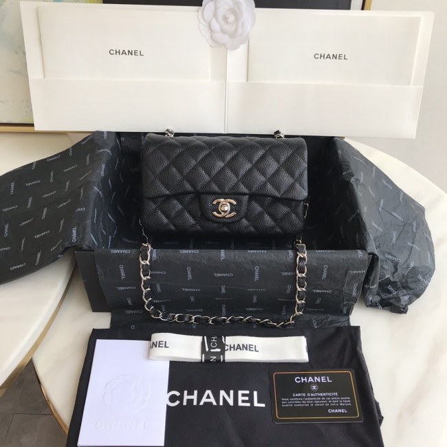 Handbag  Chanel  01116  size 20 cm