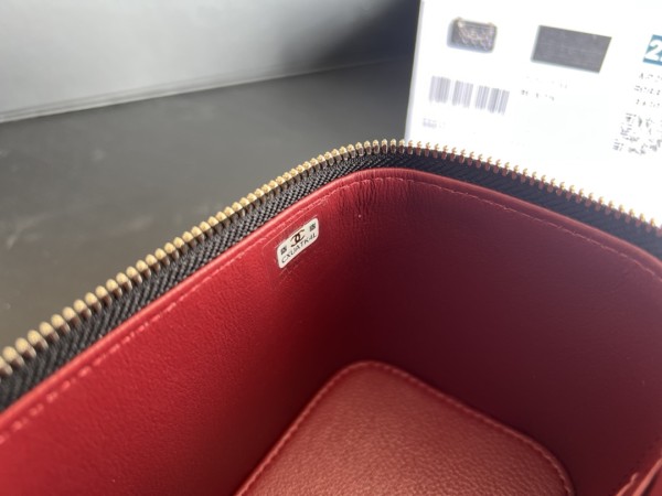 Handbag  Chanel  AP2937  size  8.5cmx11cmx7 cm