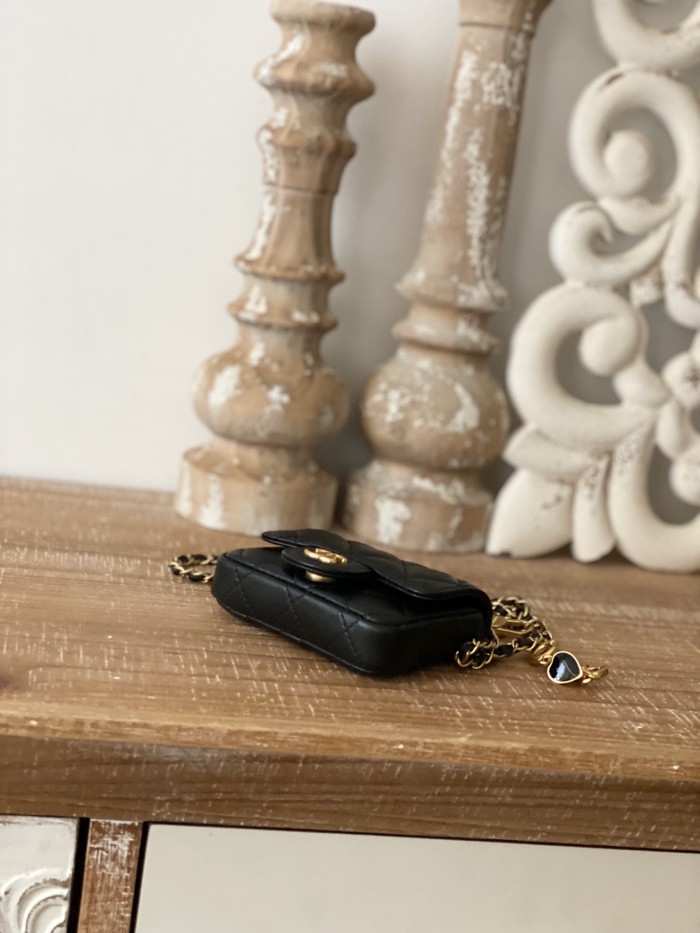  Handbag  Chanel 81227  size  11 cm