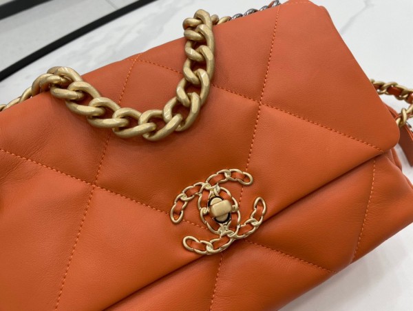 Handbag  Chanel  AS1160  size 26×16×9 cm