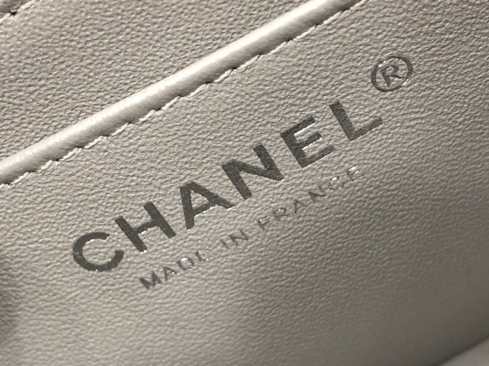 Handbag  Chanel 01115  size 17 cm