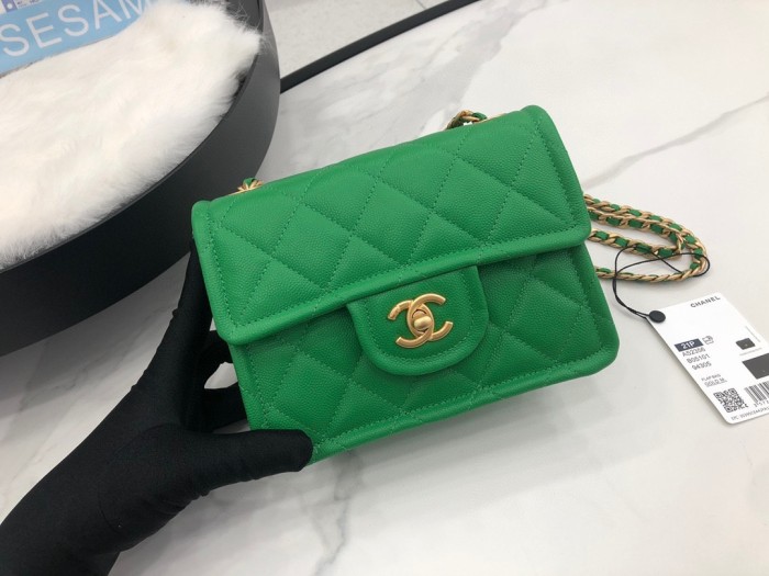 Handbag  Chanel   AS2356  size  14.5*18*8 cm