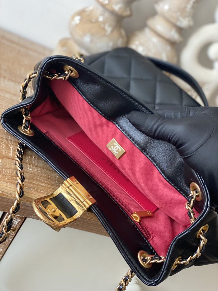 Handbag   Chanel  3477  size  22*25*9* cm