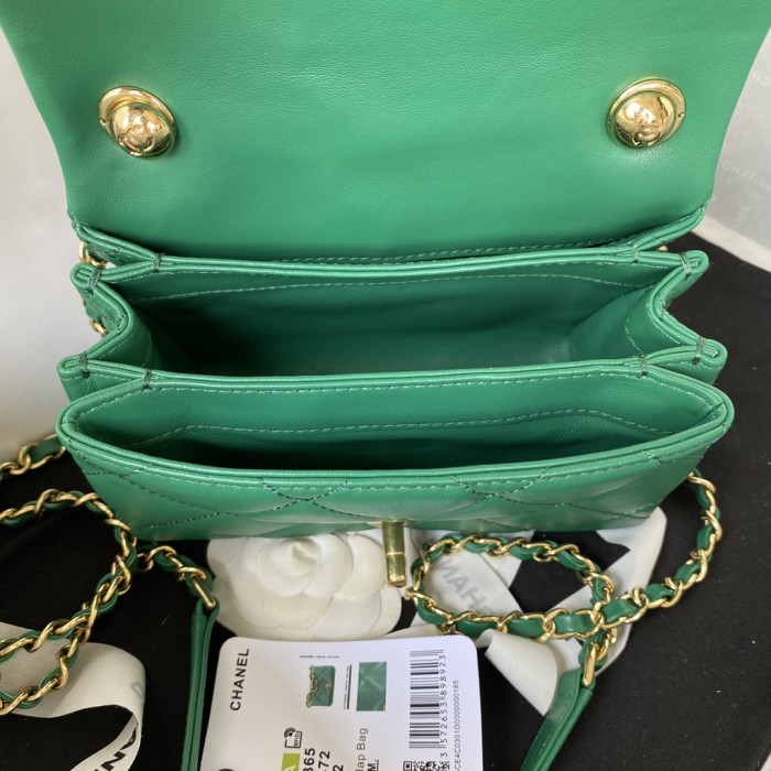 Handbag   Chanel  AS3365  size  17X8.5X11.5  cm