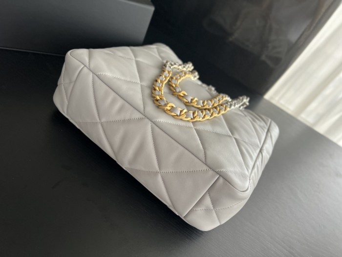 Handbag   Chanel  3519 size  30cm37cm10 cm