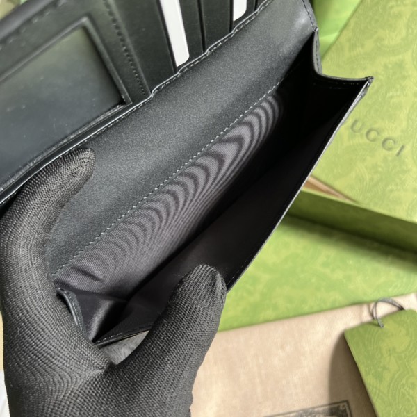 Handbag   Chanel  449245  size  18*9*2 cm