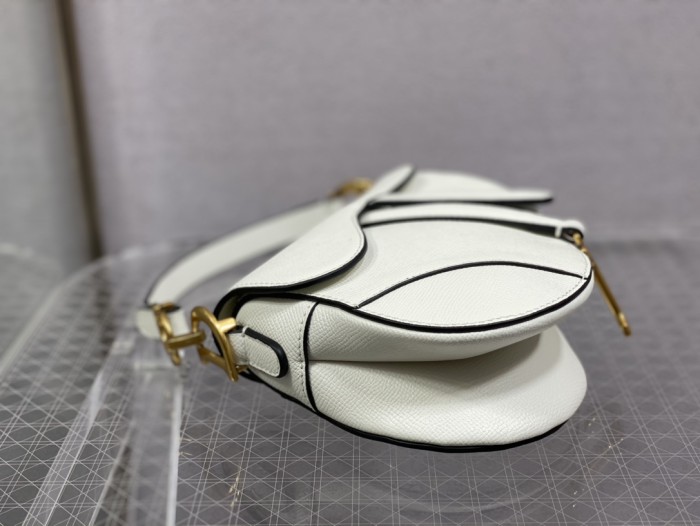  Handbag   Dior   size  19.5 cm