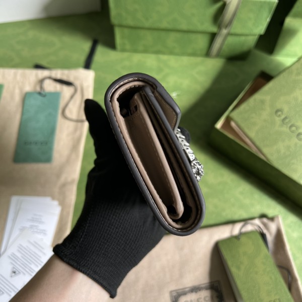 Handbag Gucci  627073  size  11x 9.5x 3  cm