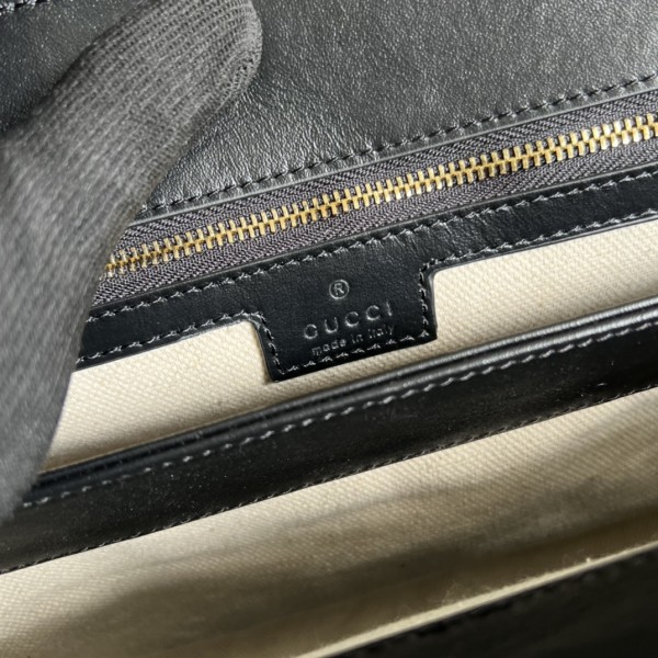 Handbag   Chanel 702196  size  32.5*20* 10  cm