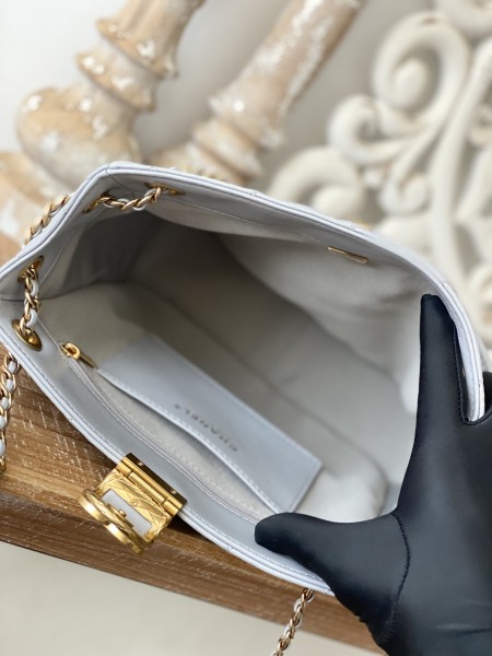 Handbag   Chanel  3477  size  22*25*9* cm