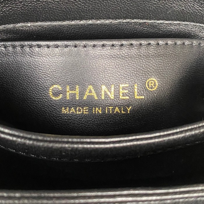 Handbag   Chanel  AS3365  size 17X8.5X11.5 Cm