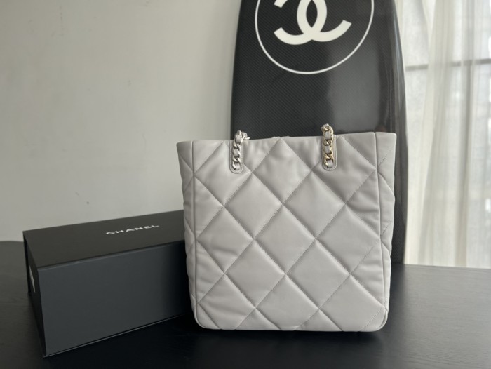 Handbag   Chanel  3519 size  30cm37cm10 cm
