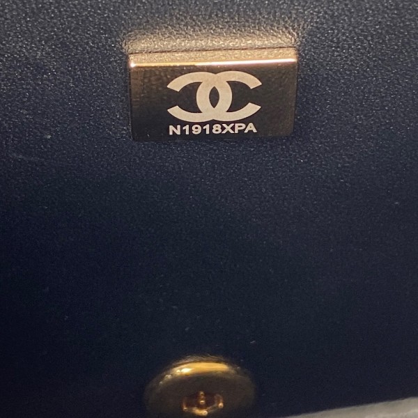 Handbag   Chanel  AS3367  size 23X10X15.5 Cm