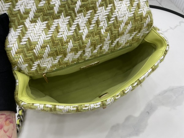 Handbag   Chanel  AS1161  size  30 cm