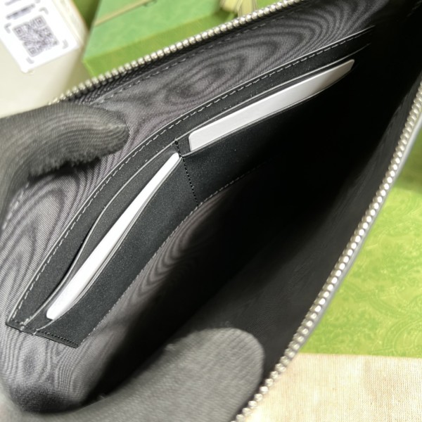 Handbag   Chanel  544477  size  28*21*1.5 cm