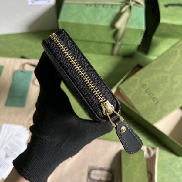 Handbag   Chanel  449391  size  19*10*2 cm