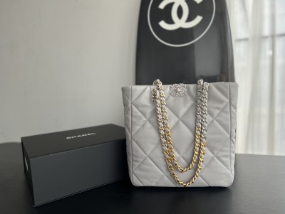 Handbag   Chanel  3519 size  30cm37cm10 cm