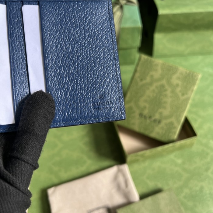 Handbag   Chanel  723737  size  10.5*9.5 cm