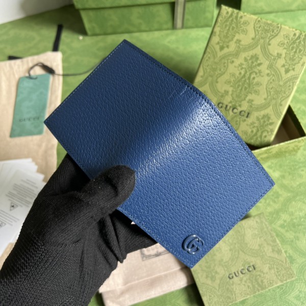 Handbag   Chanel  723737  size  10.5*9.5 cm