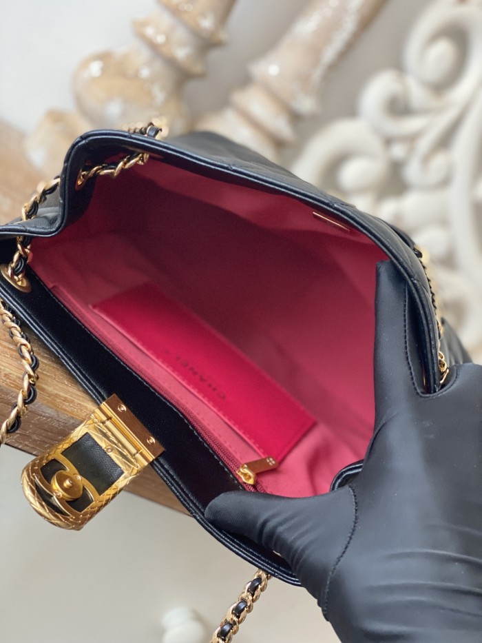 Handbag   Chanel  3477  size  22*25*9* cm