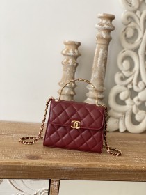 Handbag   Chanel  AP81213  size  11.5*14.5*5.5 cm