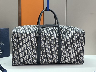 Handbag  Dior  93338  size  50 x 25 x 21.5  cm