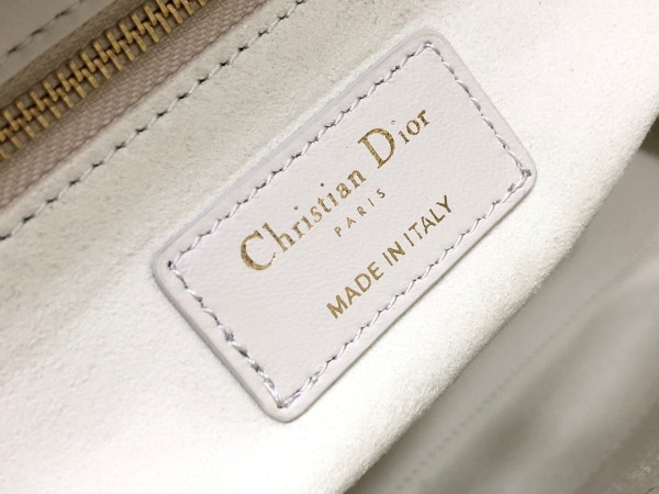 Handbag   Dior  M0566  size  32*255*11  cm