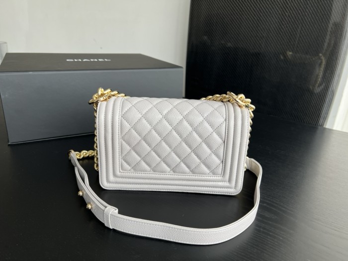 Handbag   Chanel  size  20 cm