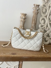 Handbag   Chanel  3476  size  17*23*7* cm