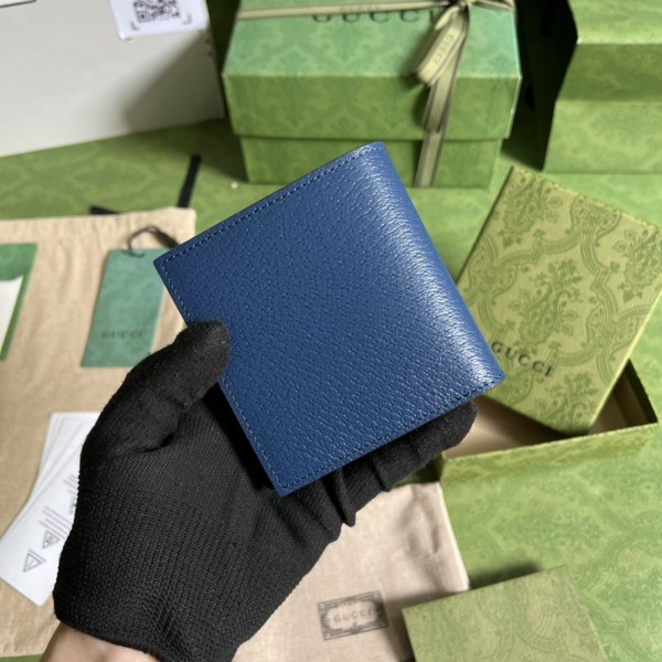 Handbag   Chanel  723737  size  10.5*9.5 cm