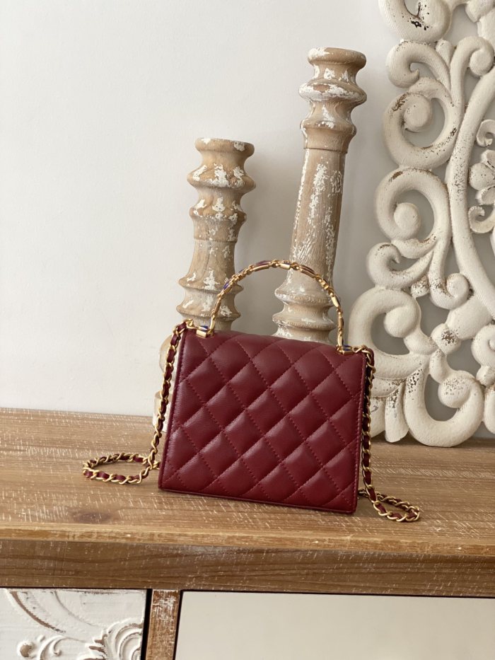 Handbag   Chanel  AP81213  size  11.5*14.5*5.5 cm