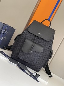 Handbag  Dior  size  26.5 x 41.5 x 17.5  cm