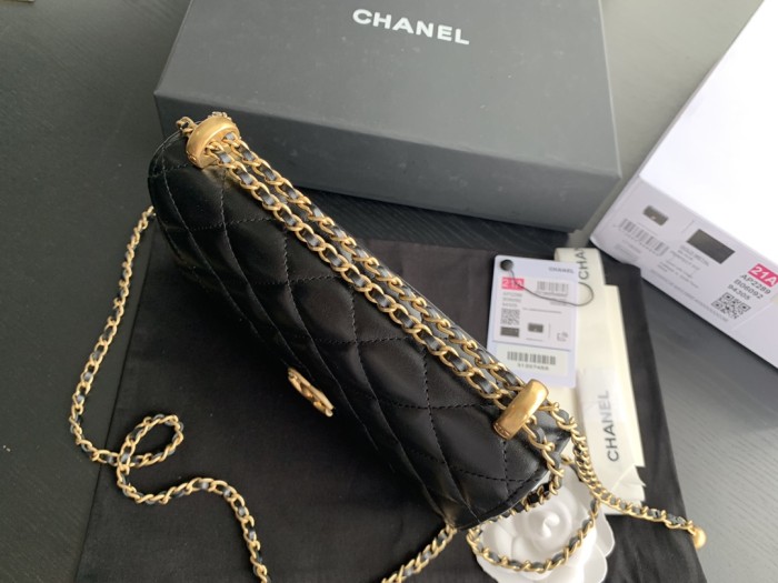 Handbag   Chanel 2289  size  19  cm