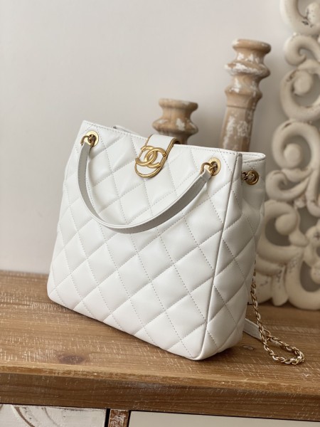 Handbag   Chanel  3477 size  22*25*9* cm