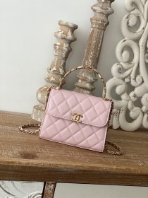Handbag   Chanel  AP81213  size  11.5*14.5*5.5 cm
