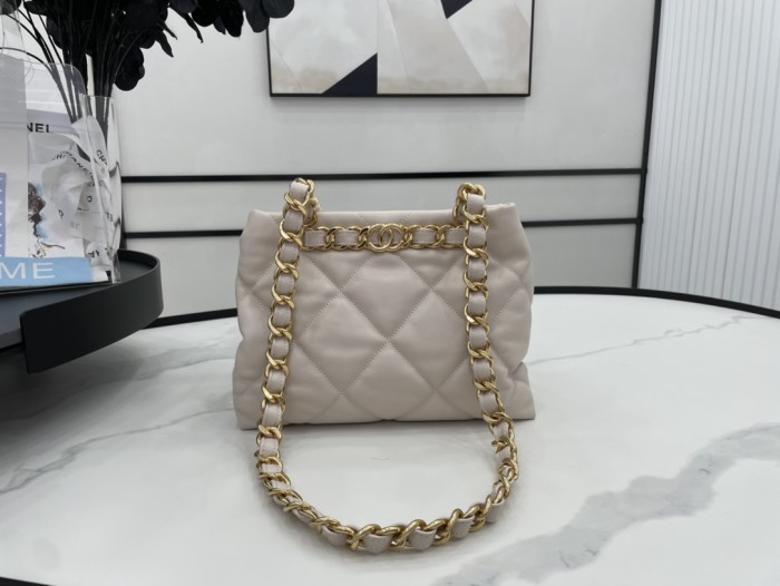 Handbag   Chanel  AS3502  size  24*29*10 cm