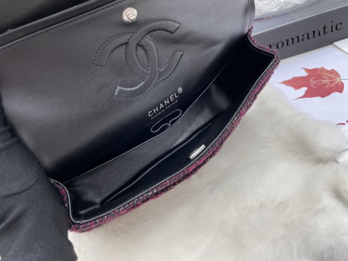 Handbag   Chanel  size  25 cm