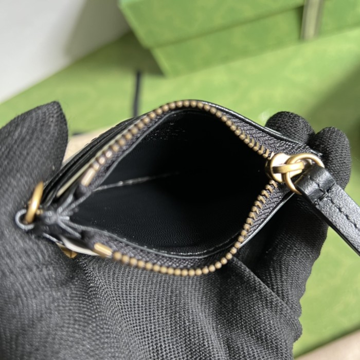 Handbag Gucci  627064  size  10*7.5*1 cm