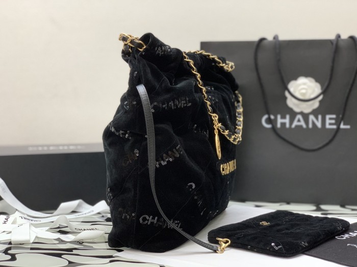  Handbag   Chanel  size  39*42*8 cm