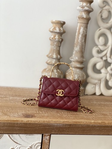 Handbag   Chanel  AP81212  size  8.5*11*4 cm