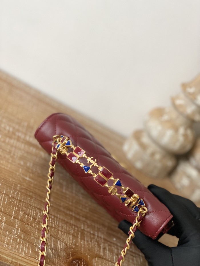 Handbag   Chanel  AP81214  size  10*18*4.5 cm