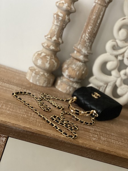 Handbag   Chanel   AP81212  size  8.5*11*4 cm