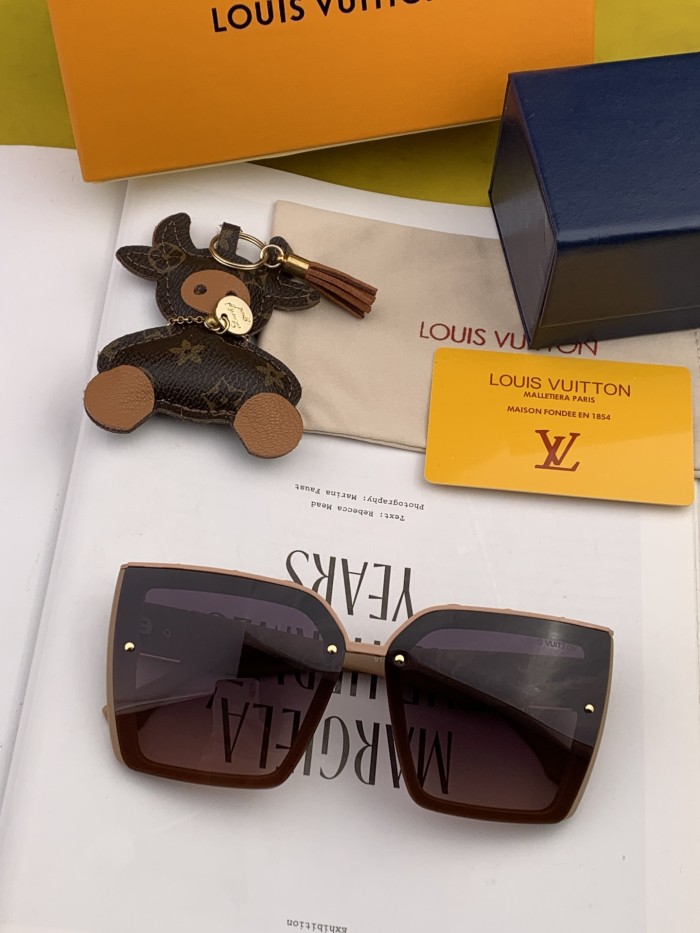 Sunglasses Louis Vuitton L822