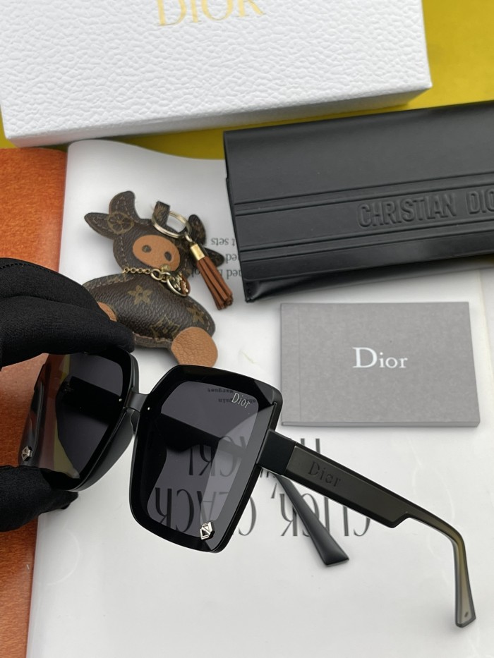 sunglasses Dior D7191