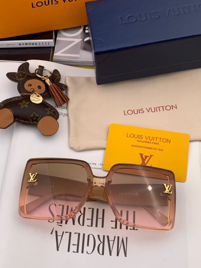Sunglasses Louis Vuitton L8270
