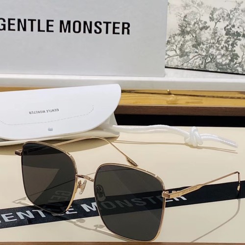 Sunglasses 𝐆𝐄𝐍𝐓𝐋𝐄 𝐌𝐎𝐍𝐒𝐓𝐄𝐑 DIANE